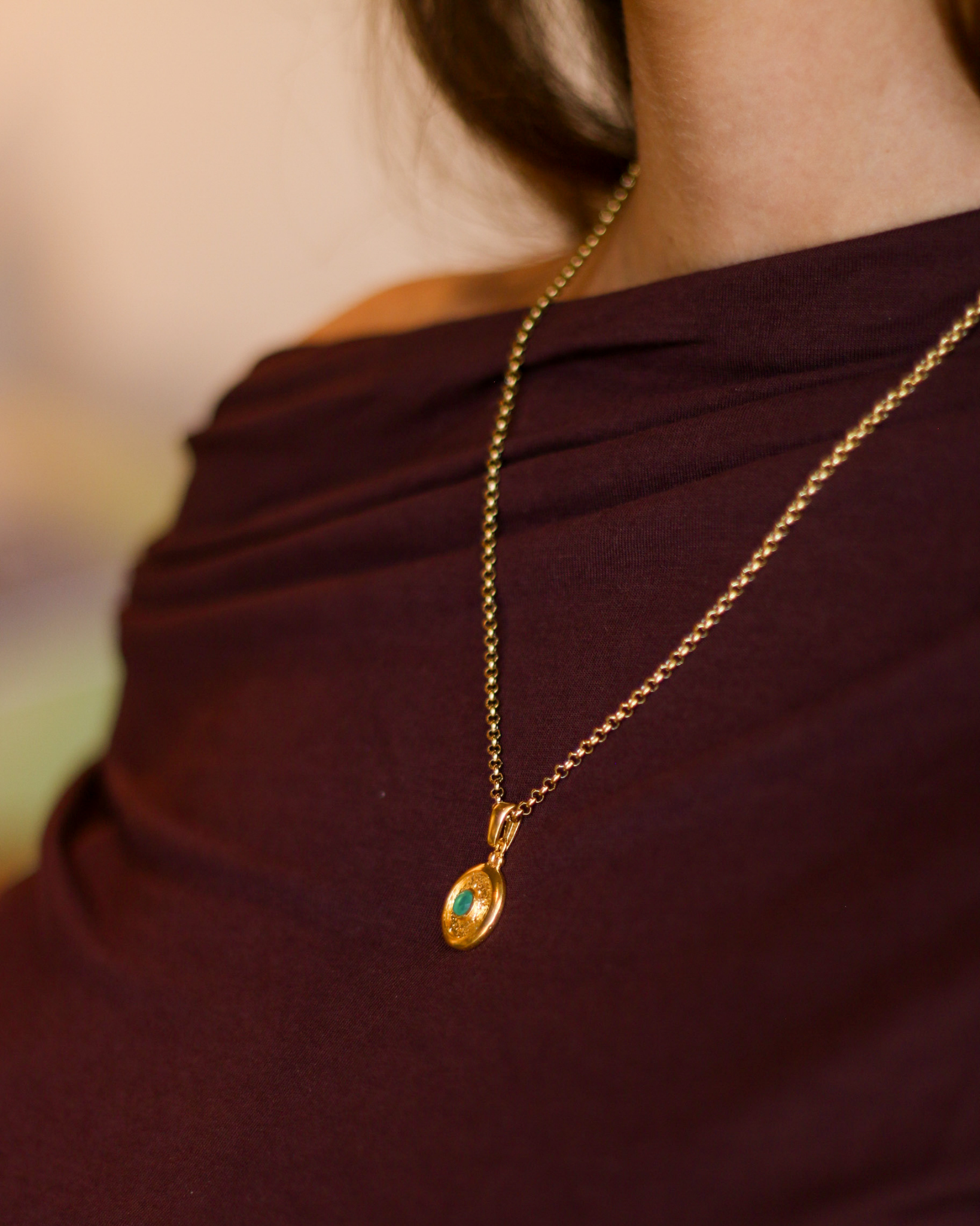Medallion Pendant Gold Necklace in Emerald Glow