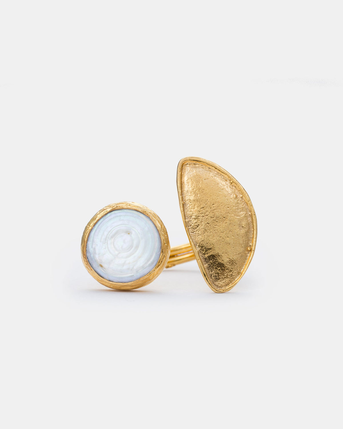 Lunar Pearl adjustable gold-plated ring featuring a freshwater pearl and textured crescent design